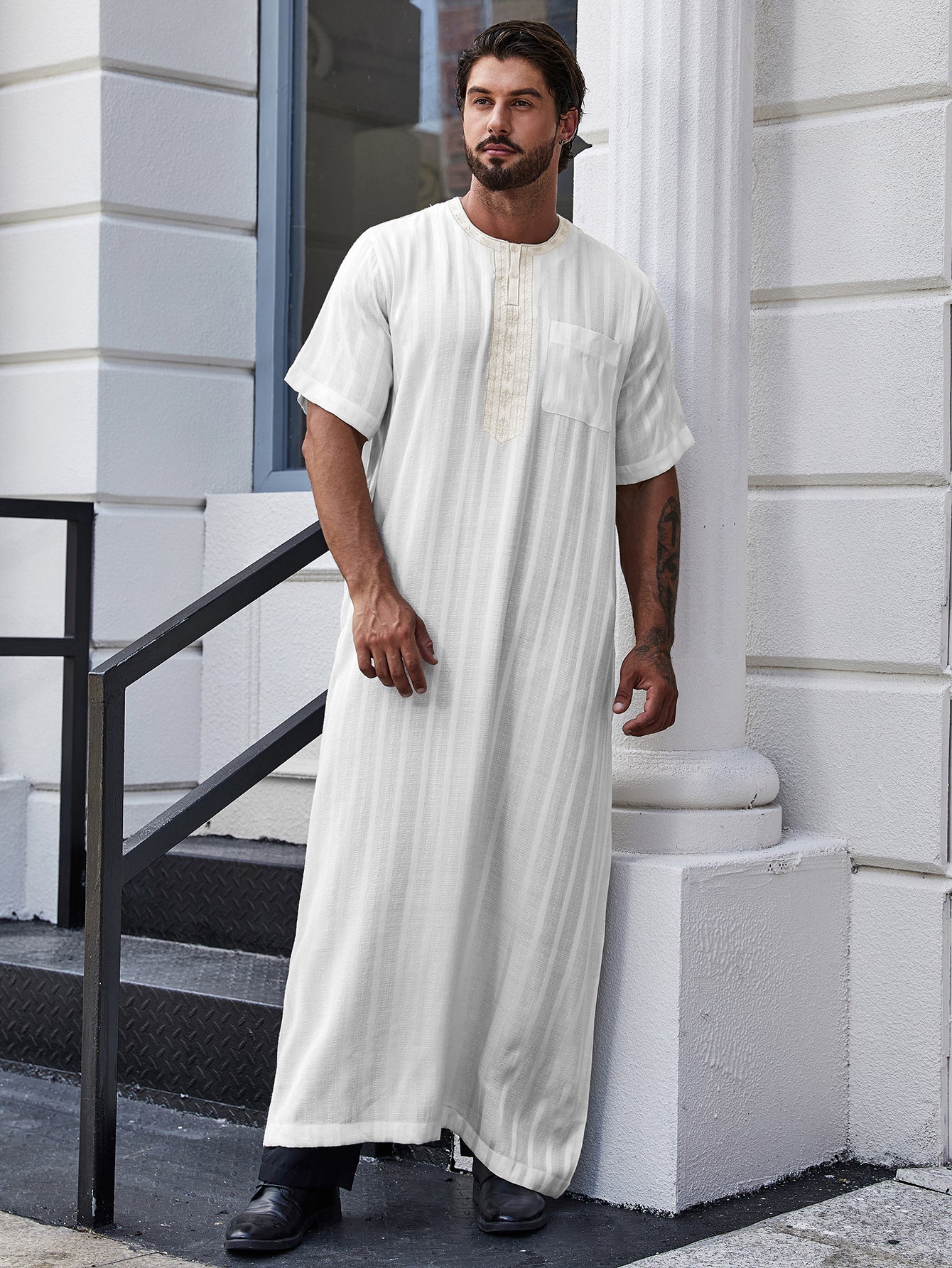 Ramadan Stylish Men's Muslim Robe Shirt With Vertical Stripes And Pocket - Islam Abaya Perfect For Casual And Formal Occasions 181-18