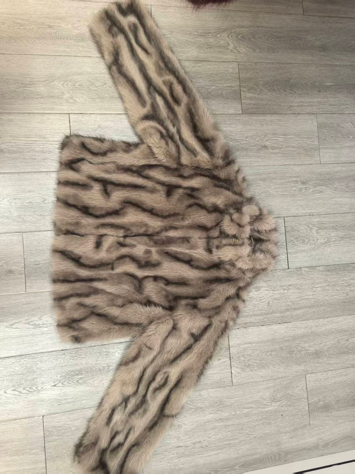 Women's Short Thick Warm Eco-Friendly Faux Fur Jacket wholesale manufacturer style M3023 view 1