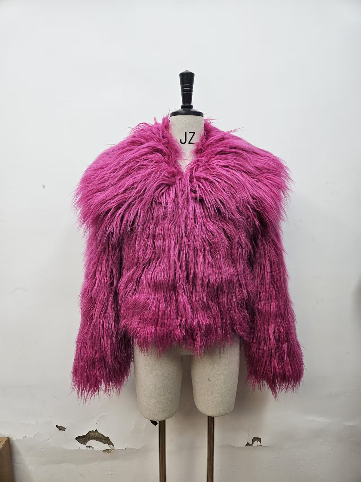 Women's Short Thick Warm Eco-Friendly Faux Fur Jacket wholesale manufacturer style M3370 view 1