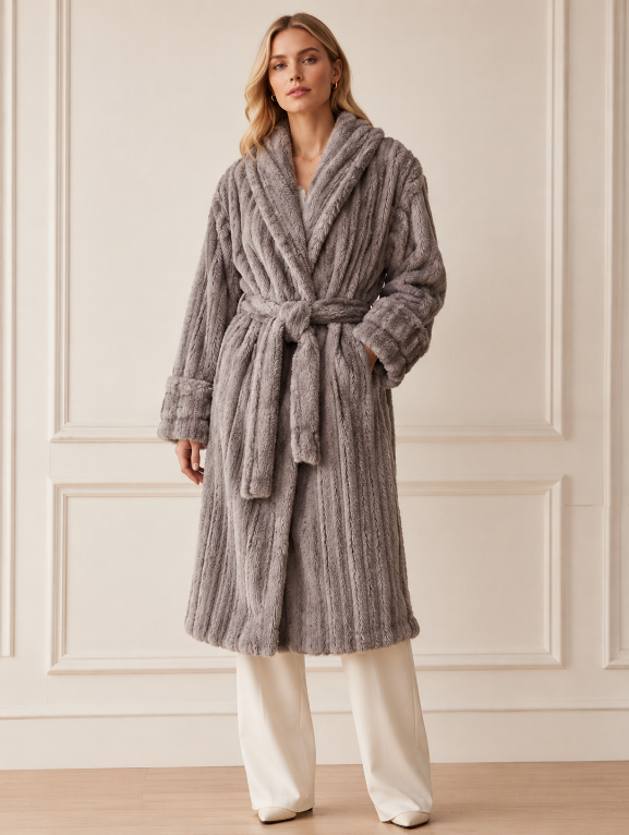 Women's Long Thick Warm Eco-Friendly Faux Fur Coat wholesale manufacturer style M3694 view 3