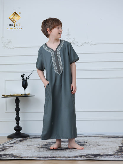 Moroccan Embroidered Short Sleeve Boys Thobe Wholesale Ready to Ship | KID0002 wholesale KID0002 image 4