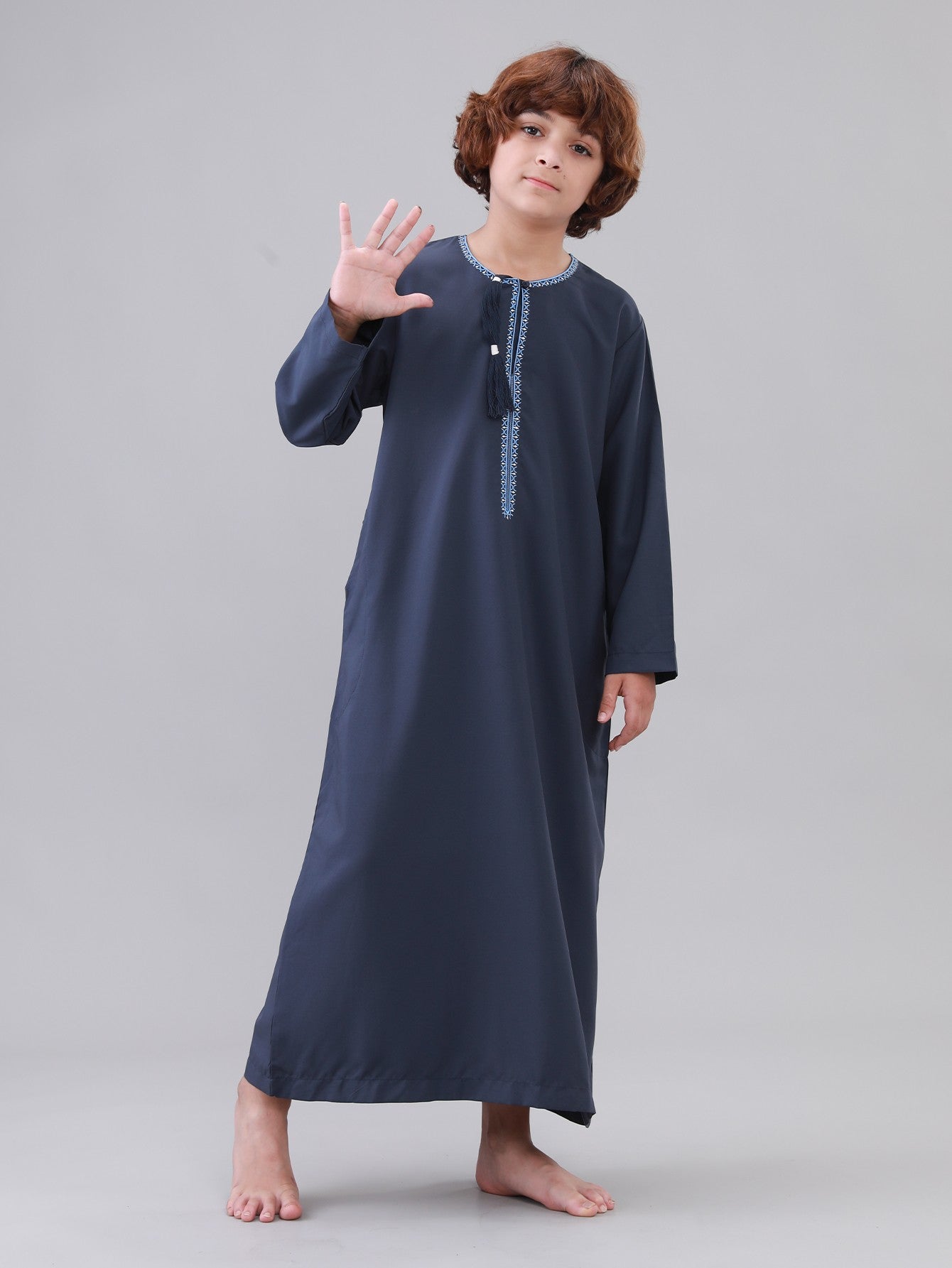 Omani Tassel Long Sleeve Boys Thobe Wholesale Ready to Ship | KID0005 wholesale KID0005 image 2