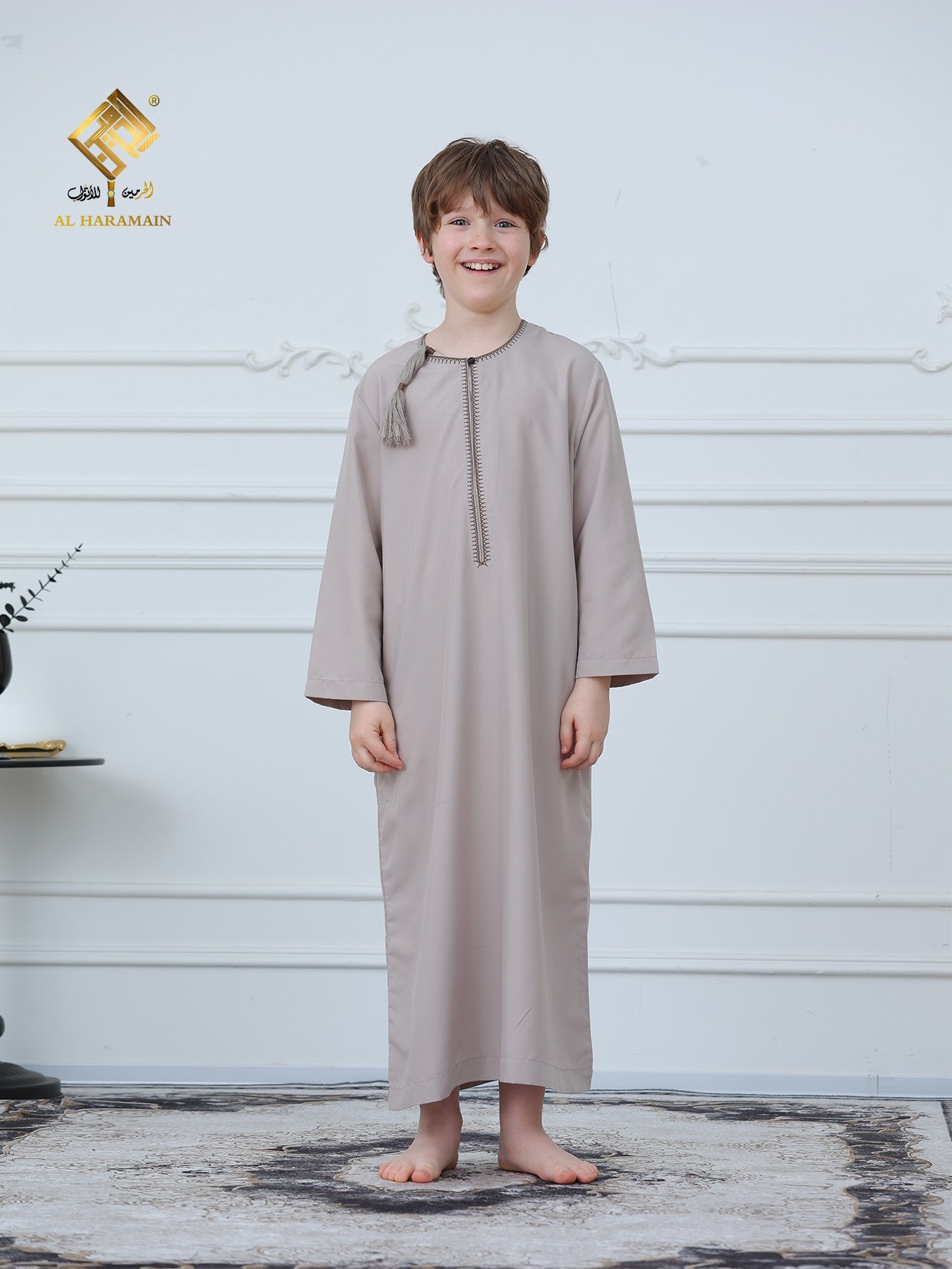 Omani Tassel Long Sleeve Boys Thobe Wholesale Ready to Ship | KID0013 wholesale KID0013 image 1