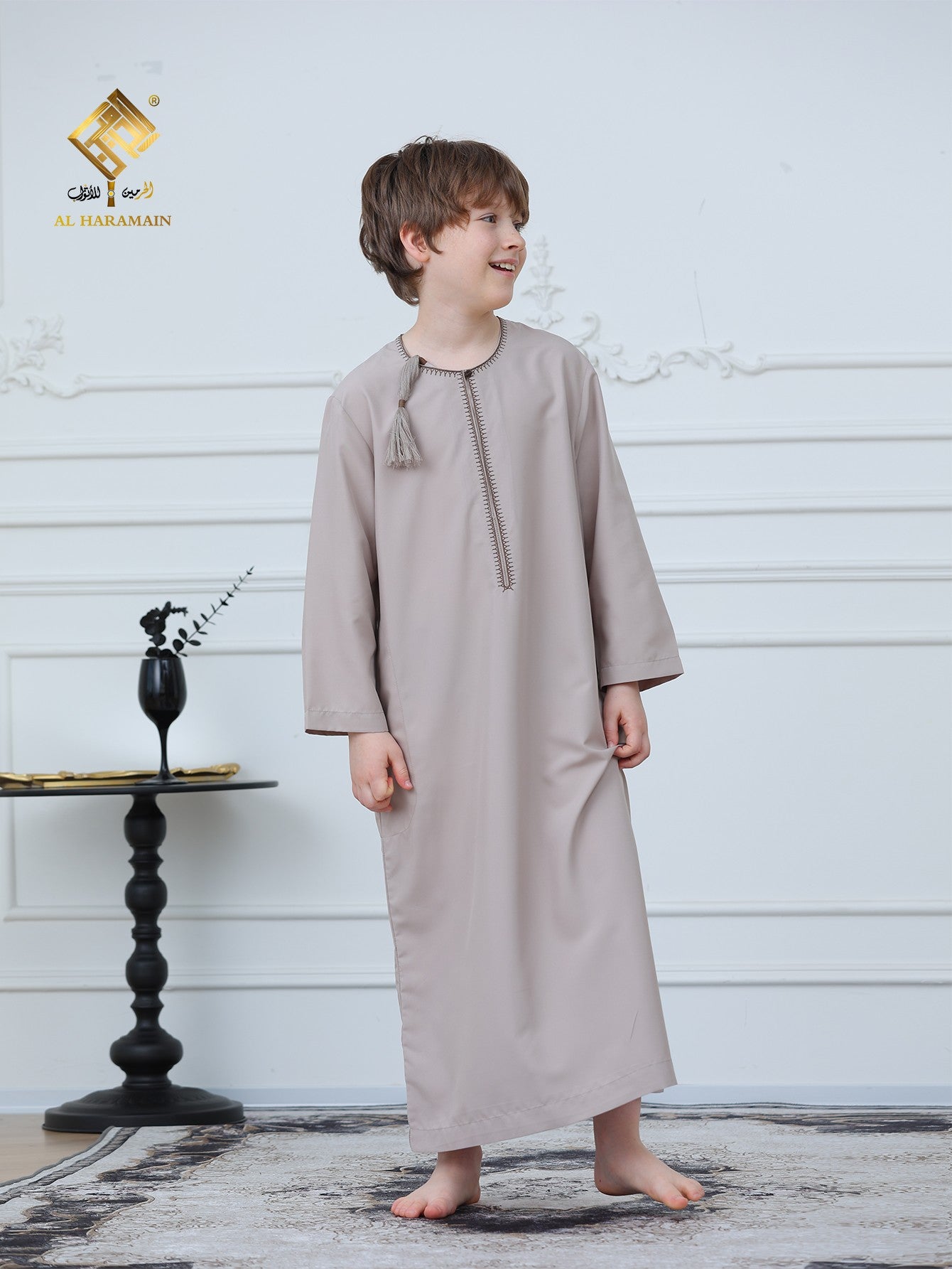Omani Tassel Long Sleeve Boys Thobe Wholesale Ready to Ship | KID0013 wholesale KID0013 image 3