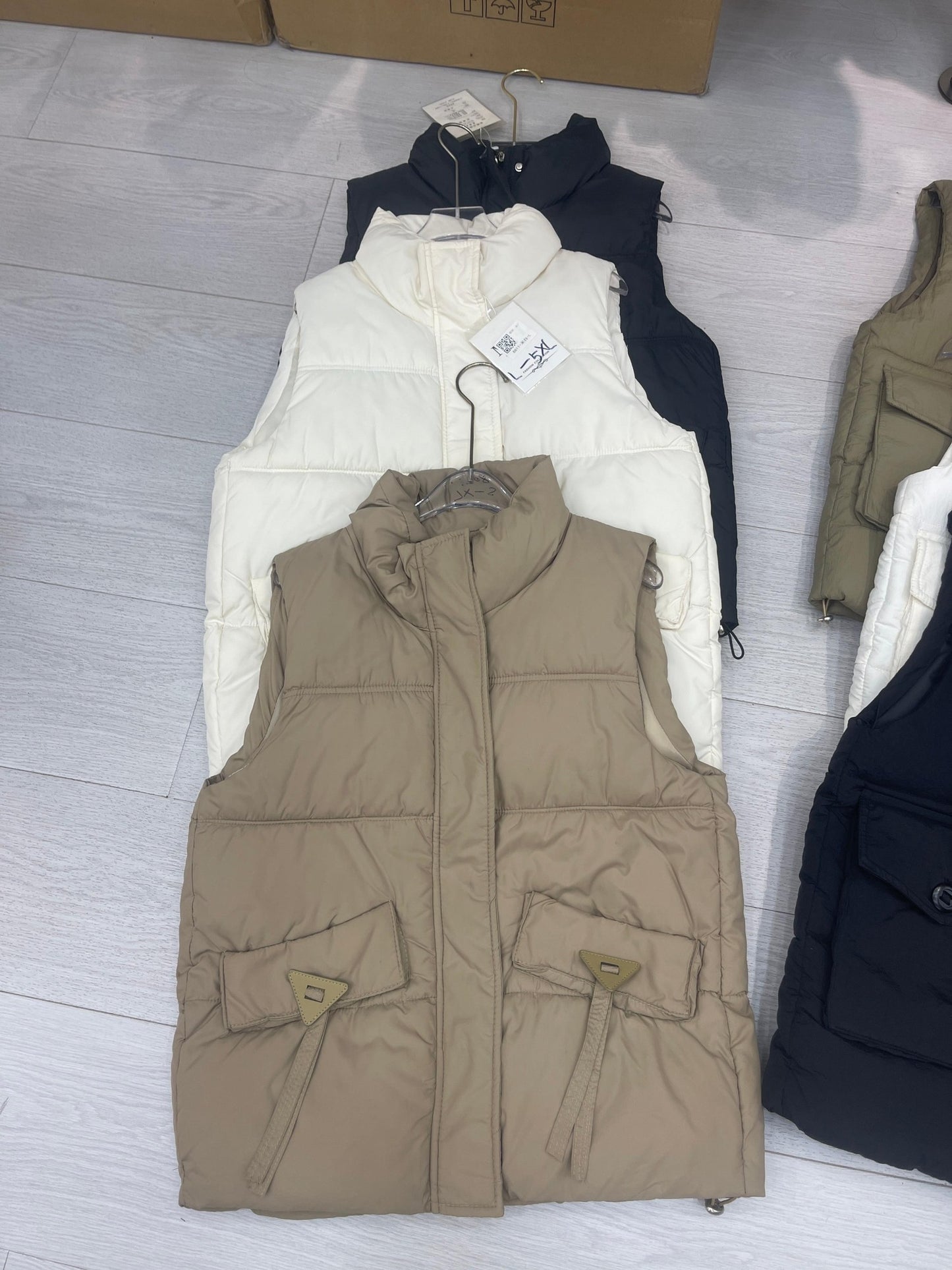 Women's Puffer Vest wholesale ready stock custom logo PJ-0815-057 image 1