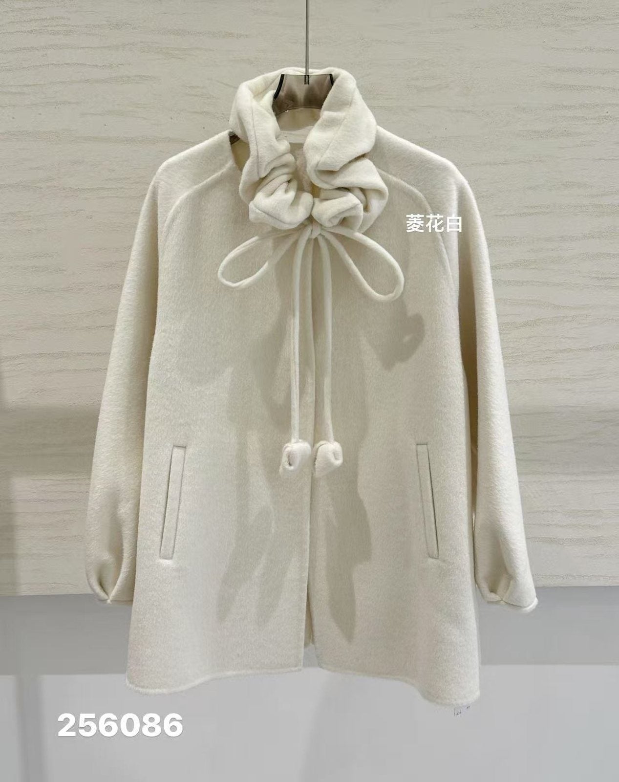 Wholesale Women's Wool Blend Coat 256086 - OEM ODM Coat & Blazer Supplier