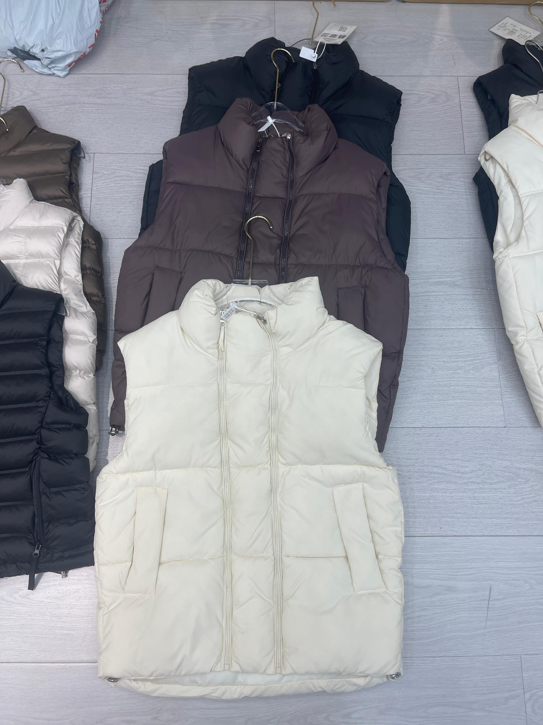 Women's Hooded Puffer Vest wholesale PB-PJ-2026-008 image 1